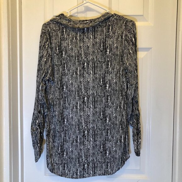 Splendid Long-Sleeve Rayon Black/White Print Blouse Size S EUC CLOSET CLEAR-OUT! - Picture 6 of 6